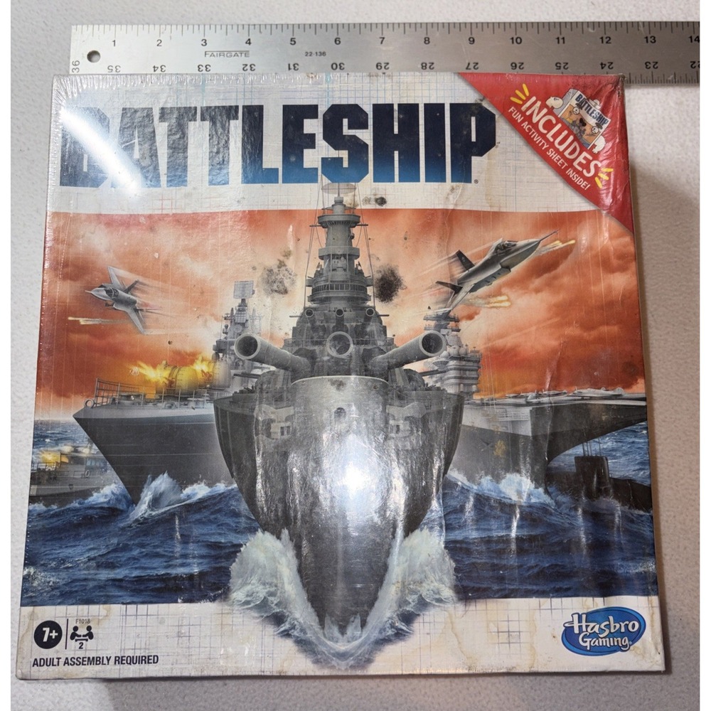 BattleShip Game By Hasbro Gaming  Minor Box Please See Photos NEW Sealed